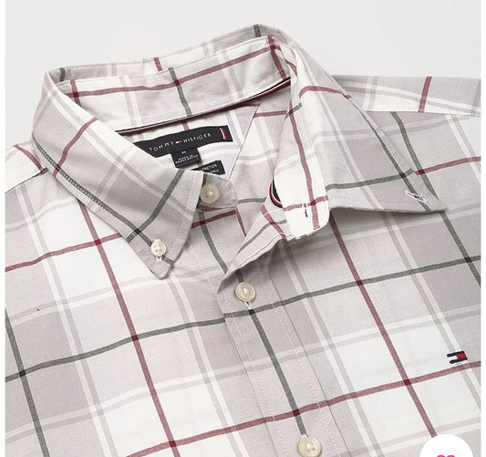 Tommy Hilfiger
Regular Fit Plaid Print All-Day Shirt
