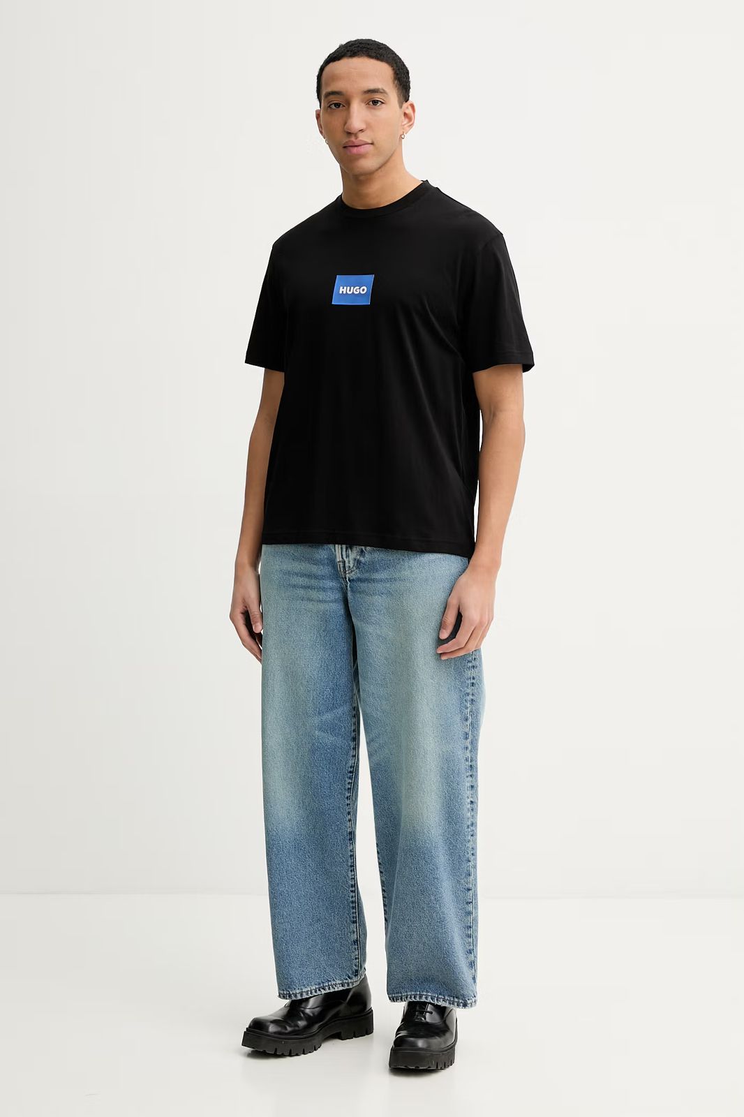 HUGO
Logo-print T-shirt in cotton jersey