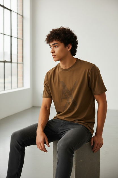 ARMANI EXCHANGE
Regular Fit T-Shirt mit Label-Print in schlamm