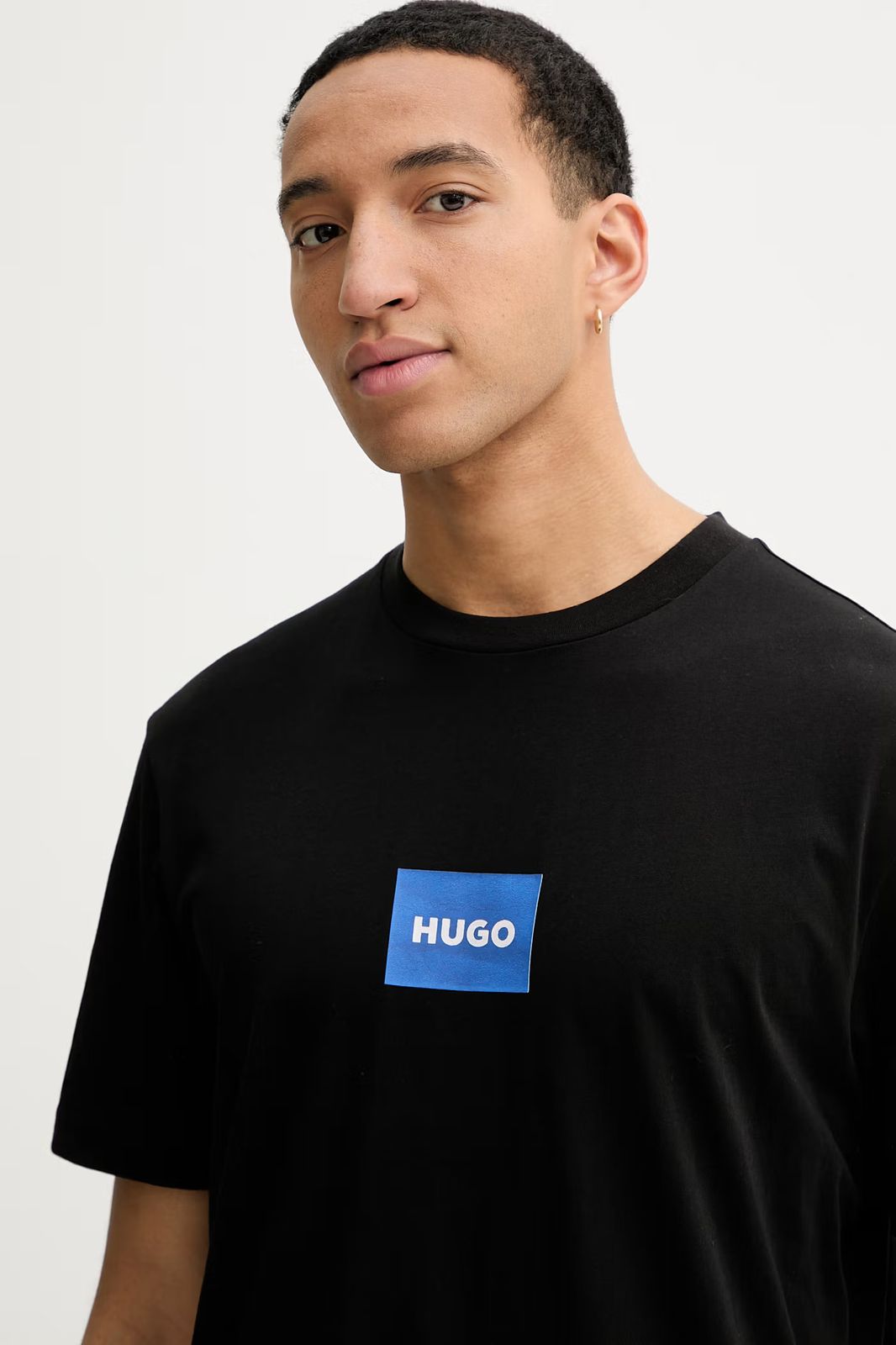 HUGO
Logo-print T-shirt in cotton jersey