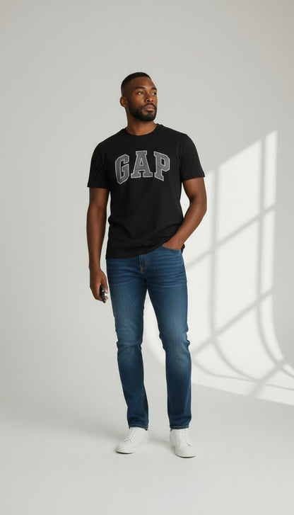 GAP
Everyday Soft Gap Leather Logo T-Shirt