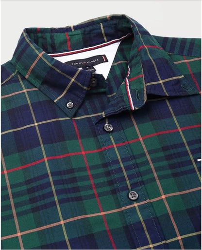 Tommy Hilfiger Men Green Color Checks Shirt