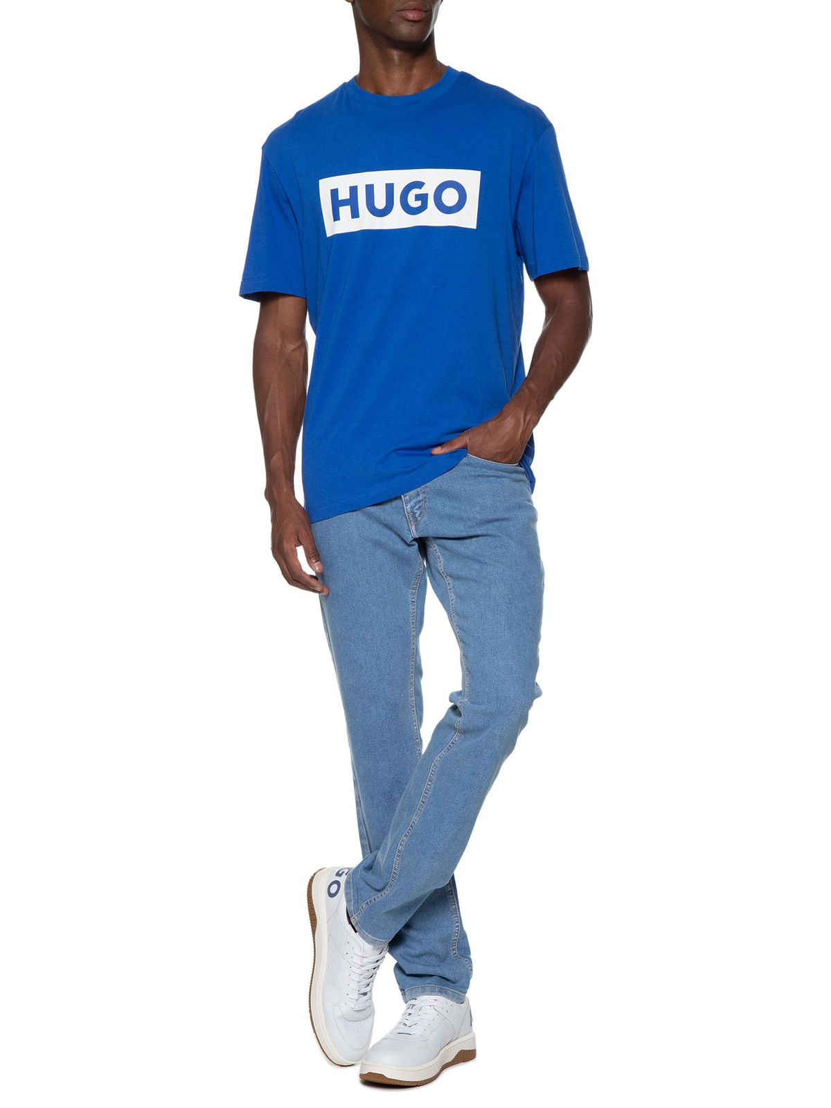 HUGO BOSS
Blue-logo T-shirt in cotton jersey