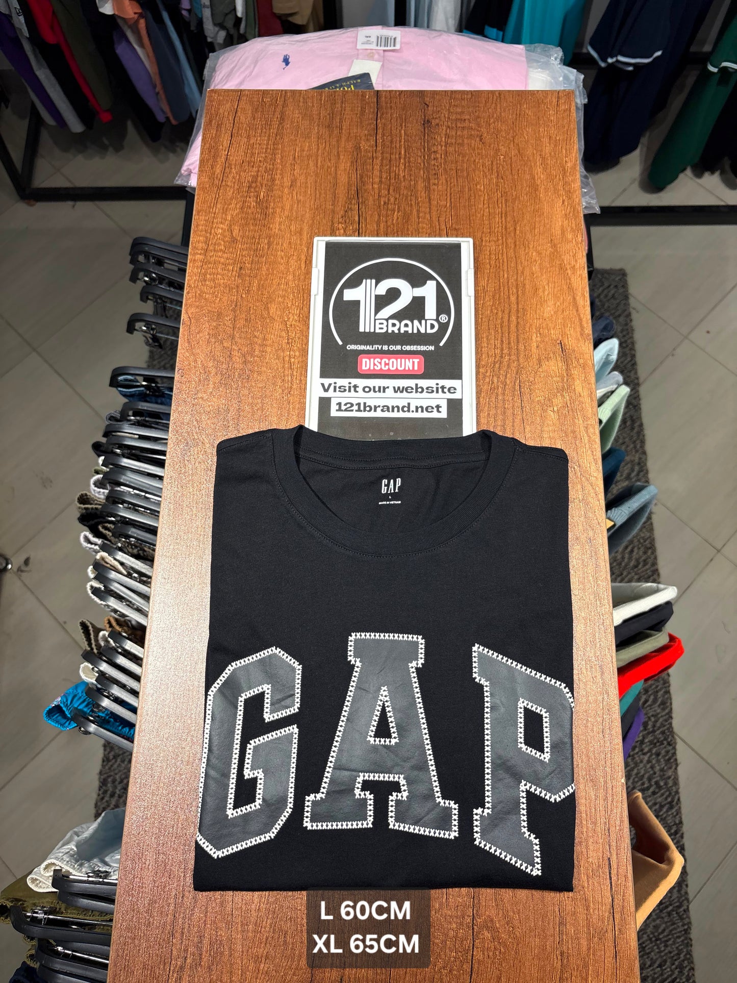 GAP
Everyday Soft Gap Leather Logo T-Shirt