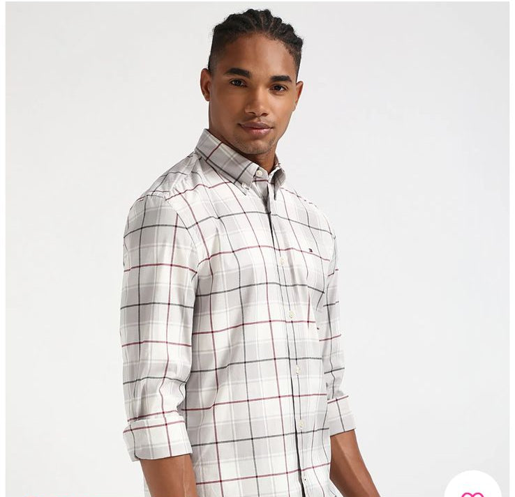 Tommy Hilfiger
Regular Fit Plaid Print All-Day Shirt